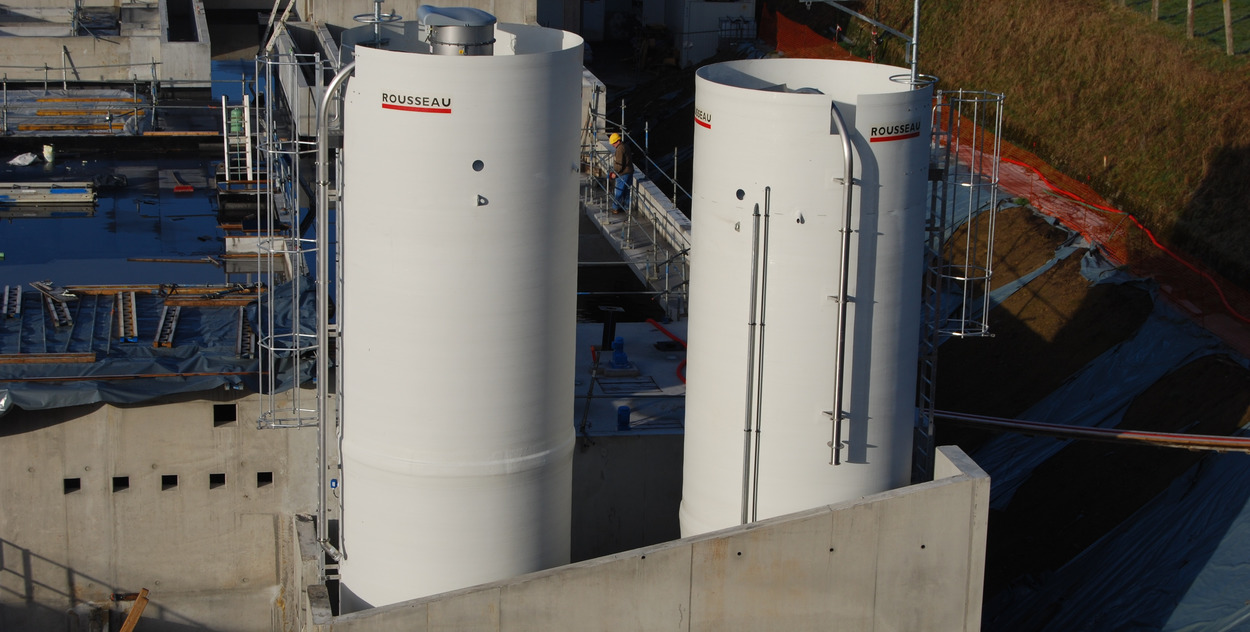 Silos industrie en vue aérienne